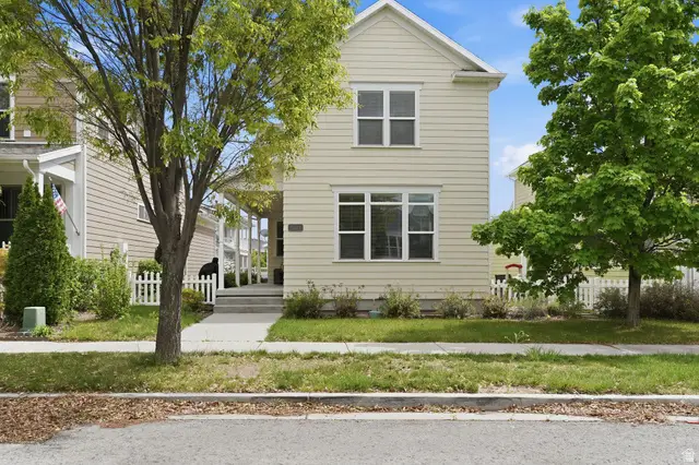 5023 W Currant Dr, South Jordan, UT 84009 - #1