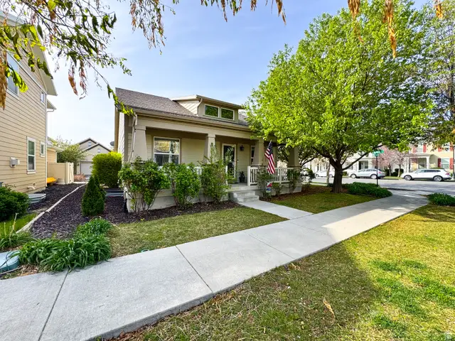 5033 W Topcrest Dr, South Jordan, UT 84009 - #1