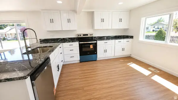 54 S Hale St, Grantsville, UT 84029