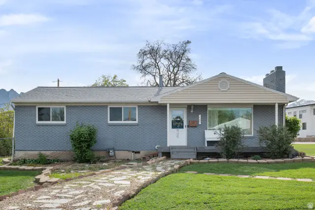 5597 S Hillside Dr E, Murray, UT 84107 - #1