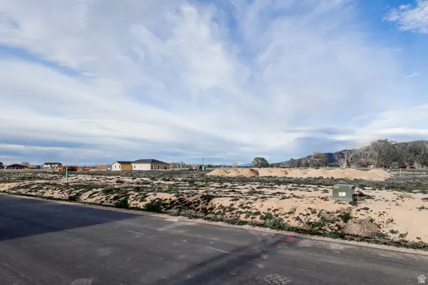 2432 N Locust St #49, Cedar City, UT 84720