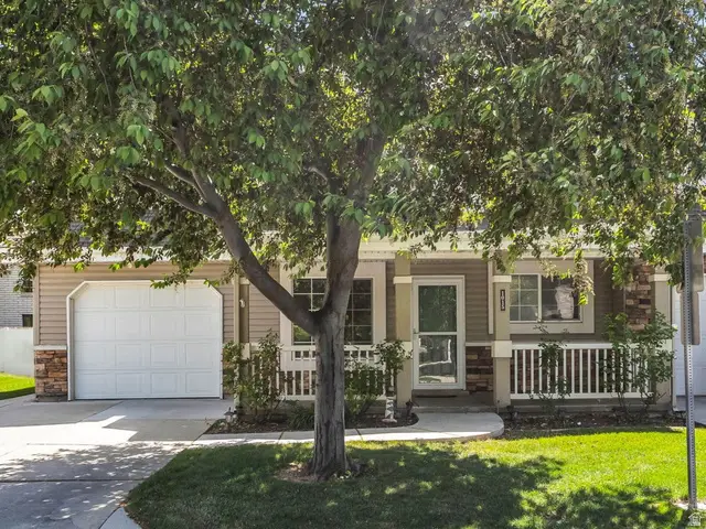 1015 E Fort Ln S, Ogden, UT 84404 - #2