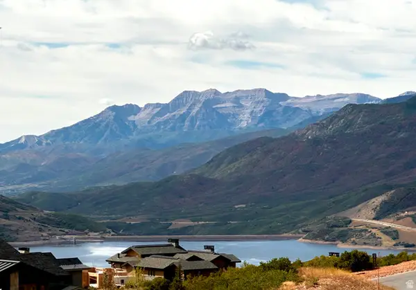 2097 E Peak View Dr E #386, Hideout, UT 84036