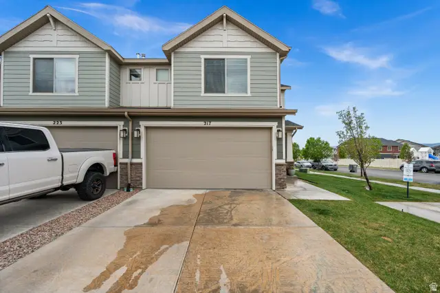 217 E Hummingbird Ct, Saratoga Springs, UT 84045 - #2