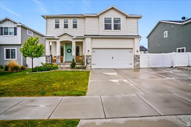 7242 N Clear Sky Ln, Eagle Mountain, UT 84005 - #2