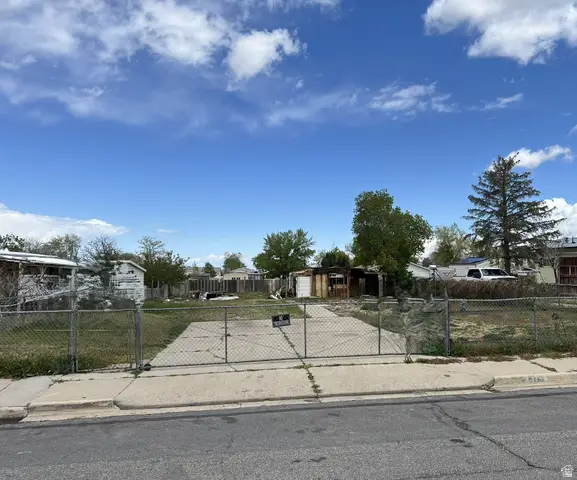 804 W Van Dyke Way S #104, Tooele, UT 84074 - #1