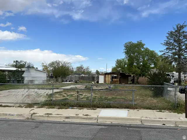 804 W Van Dyke Way S #104, Tooele, UT 84074 - #2