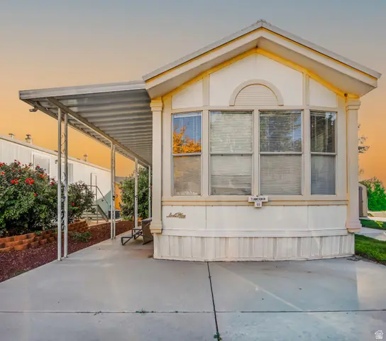 55 Cottonwood Ln, Hurricane, UT 84737