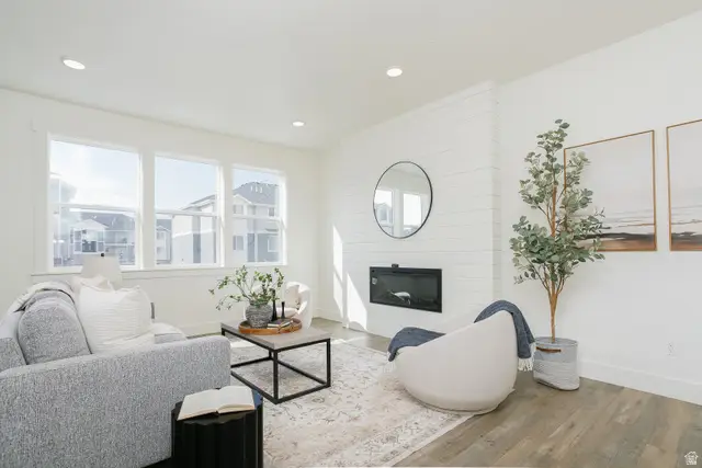 795 N Brook Ave, Tooele, UT 84074 - #2