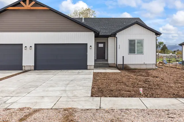 335 W 400 N, Fillmore, UT 84631 - #1