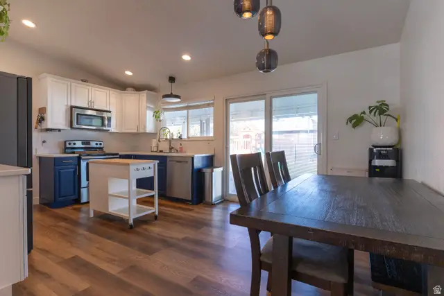 6848 S Running Springs Dr W, West Jordan, UT 84084 - #2
