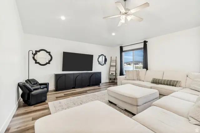 5032 N Foxtail Way #335, Eagle Mountain, UT 84005 - #3