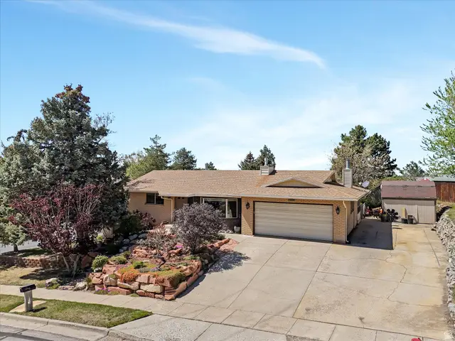 1969 E Falconhurst Cir S, Sandy, UT 84092 - #2