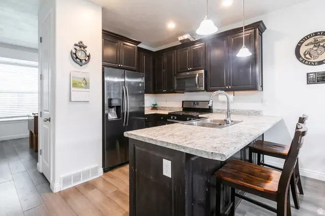 677 N 220 E, Salem, UT 84653 - #3