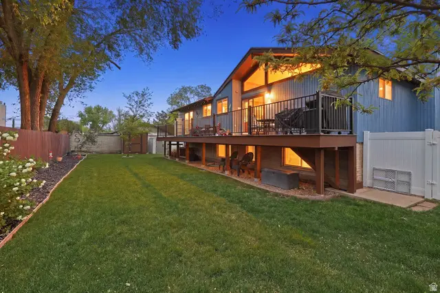 9107 S Peach Blossom Dr, Sandy, UT 84094 - #2