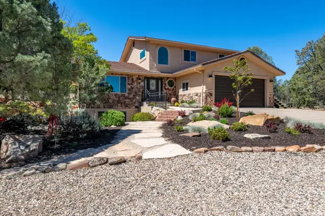 1402 W Winter Quarters Trl, Dammeron Valley, UT 84783 - #2
