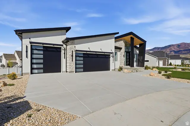 118 W Morning Glory Cir, Stansbury Park, UT 84074 - #3