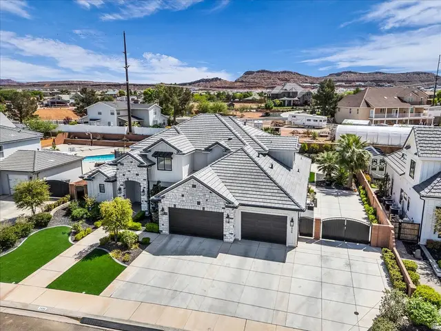 2498 E Arbor Dr, Saint George, UT 84790 - #3