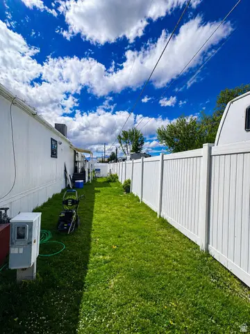 33 E Apollo Way, Sandy, UT 84070 - #3