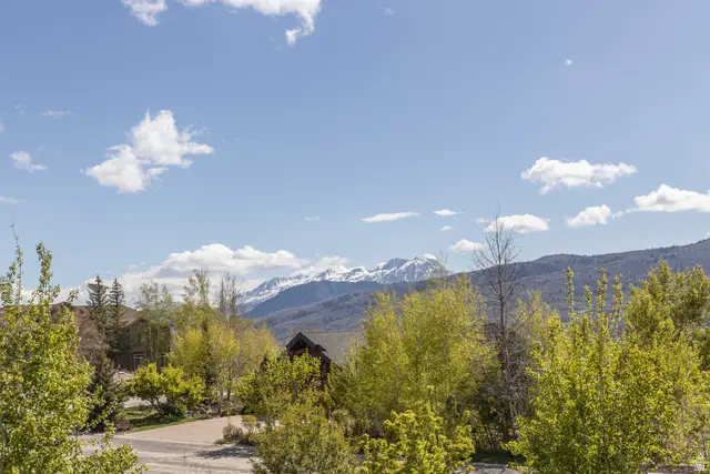 3568 N Elkridge Trl, Eden, UT 84310 - #3