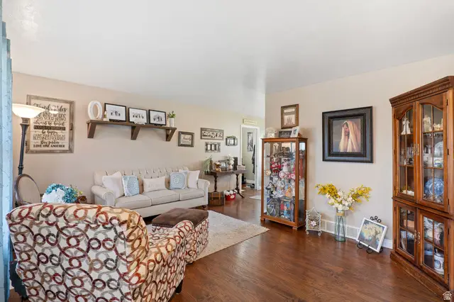 5036 W Cedar Point Peak Dr, Riverton, UT 84096 - #3