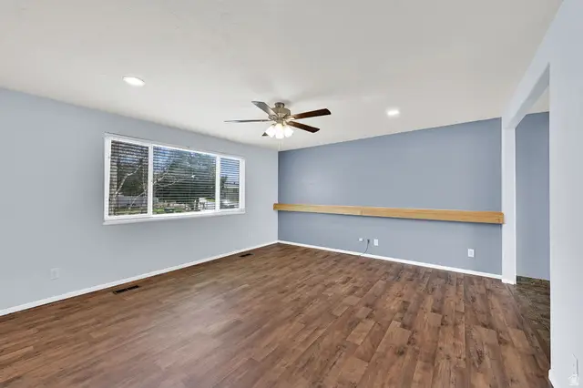 2101 N 700 W, Clinton, UT 84015 - #3
