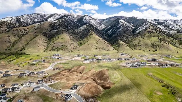 205 N Sherwood Dr #25, Providence, UT 84332 - #3