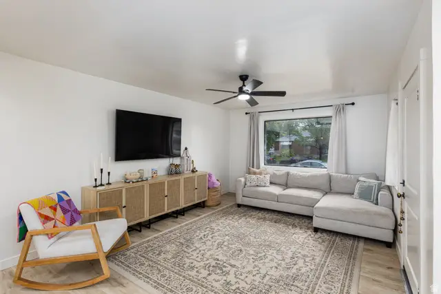 657 N Colorado St, Salt Lake City, UT 84116 - #3