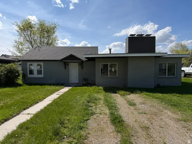 219 N 300 W, Tremonton, UT 84337 - #2