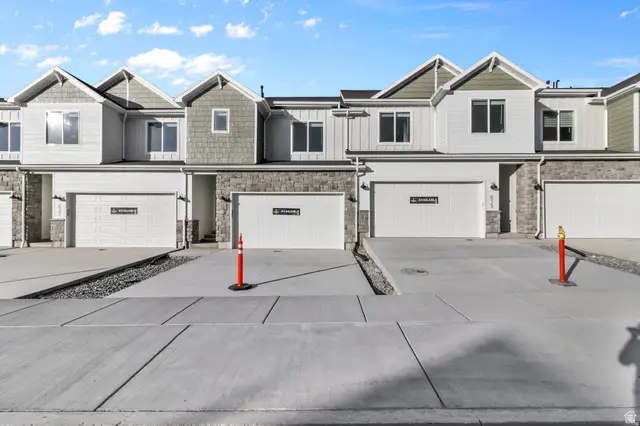 733 W 725 N, Smithfield, UT 84335 - #1