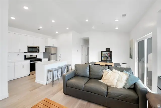 115 E 550 N #302C, Providence, UT 84332 - #2