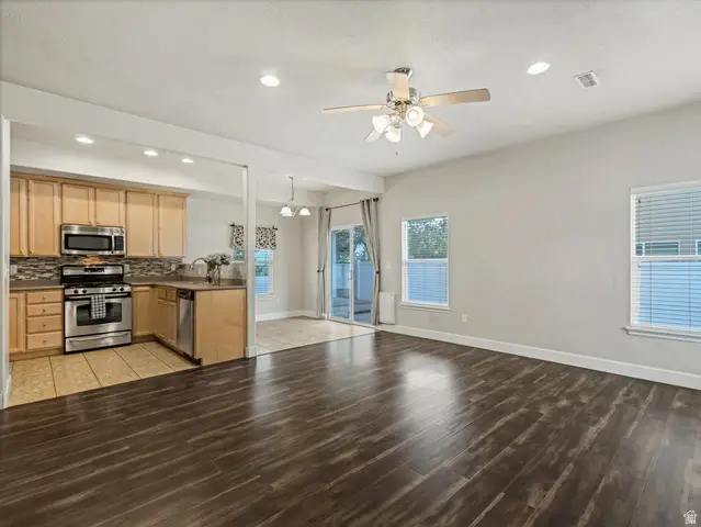 6206 S 1450 E, South Ogden, UT 84405 - #3
