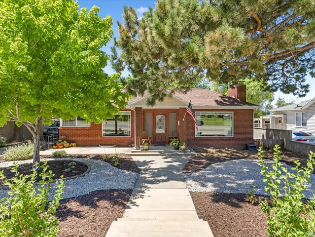 935 N 400 E, Bountiful, UT 84010 - #1