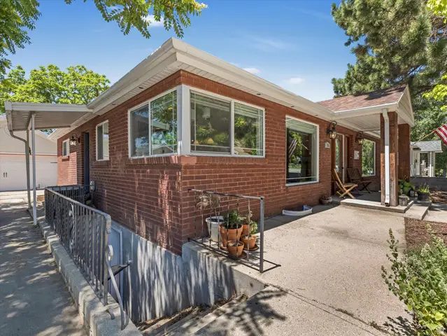 935 N 400 E, Bountiful, UT 84010 - #3
