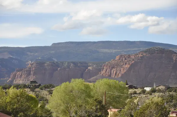 175 S Highway 12 St E, Torrey, UT 84775