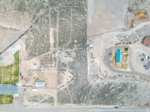 #1, Loa, UT 84747 - #2