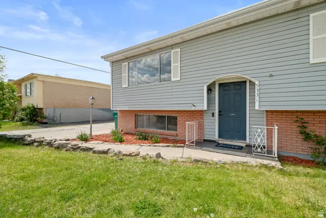 5331 S 2675 W, Roy, UT 84067 - #2