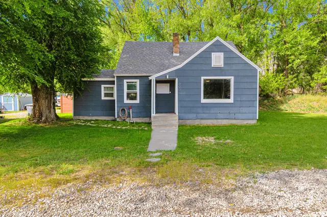 300 W 200 N, Springville, UT 84663 - #1