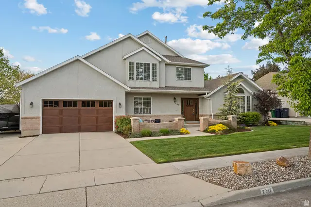 2247 E Willow Hills Dr, Sandy, UT 84093 - #1
