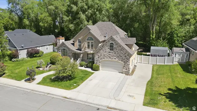 883 E 700 S, Springville, UT 84663 - #2