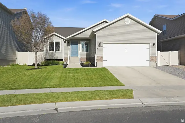 3794 N Tumwater Ln, Eagle Mountain, UT 84005 - #1
