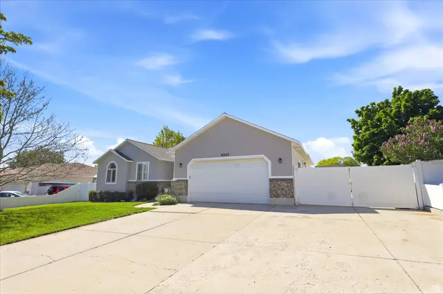 4201 W 9580 S, South Jordan, UT 84009 - #3