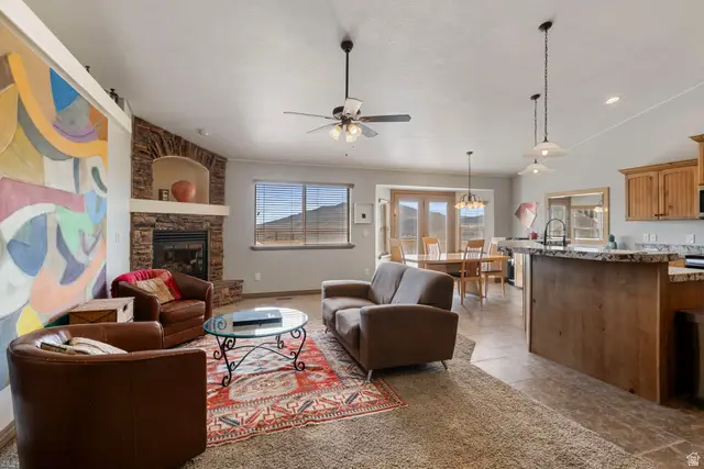 9096 N Clubhouse Ln W, Eagle Mountain, UT 84005 - #2