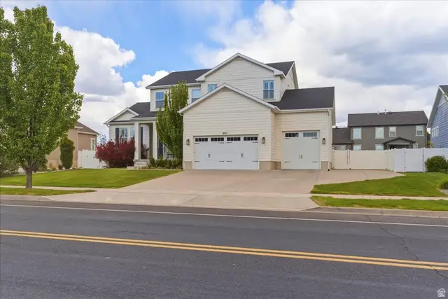 1692 W Spring Meadow Ln N, Farmington, UT 84025 - #1
