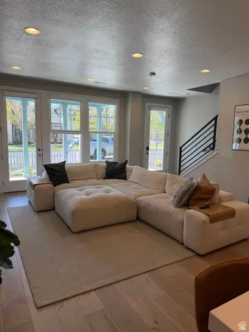 11113 S Kestrel Rise Rd, South Jordan, UT 84009 - #3