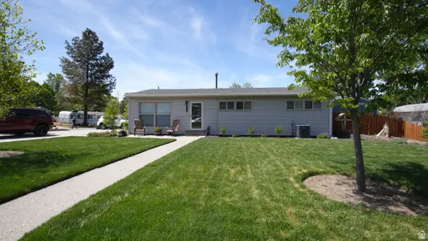 1863 E Village Green Rd, Cottonwood Heights, UT 84121