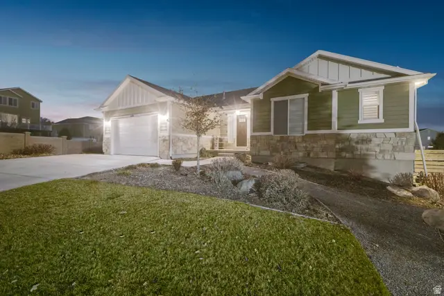 4144 W Foxview Dr, South Jordan, UT 84009 - #3