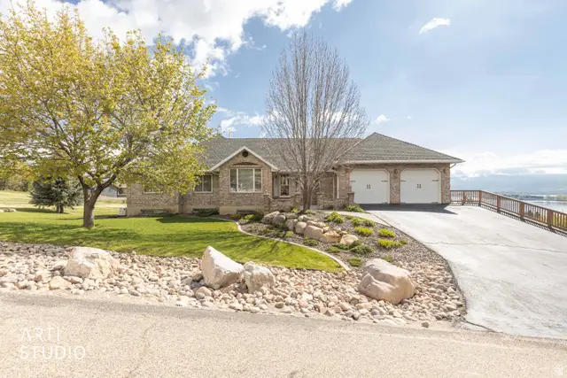 652 N Radford Ln, Eden, UT 84310 - #2