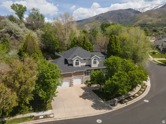 2573 E Kays Creek Dr N, Layton, UT 84040 - #1