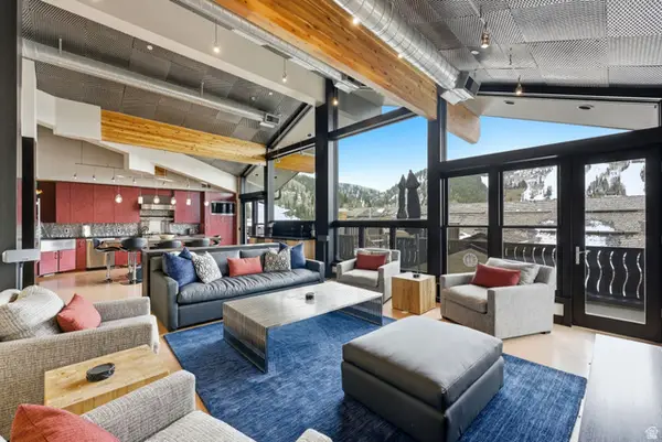 7620 Royal St #402, Deer Valley, UT 84060